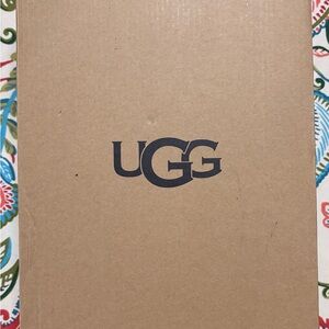 UGG black and white Oh Yea Spots